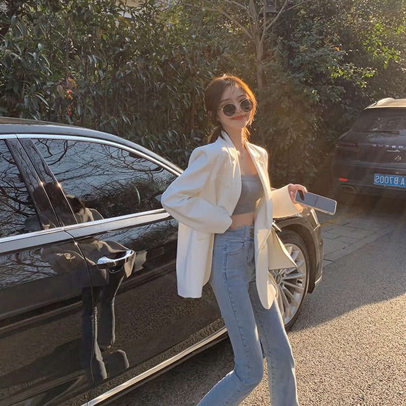 Nicola – Witte Casual Losse Blazer met Rug Split