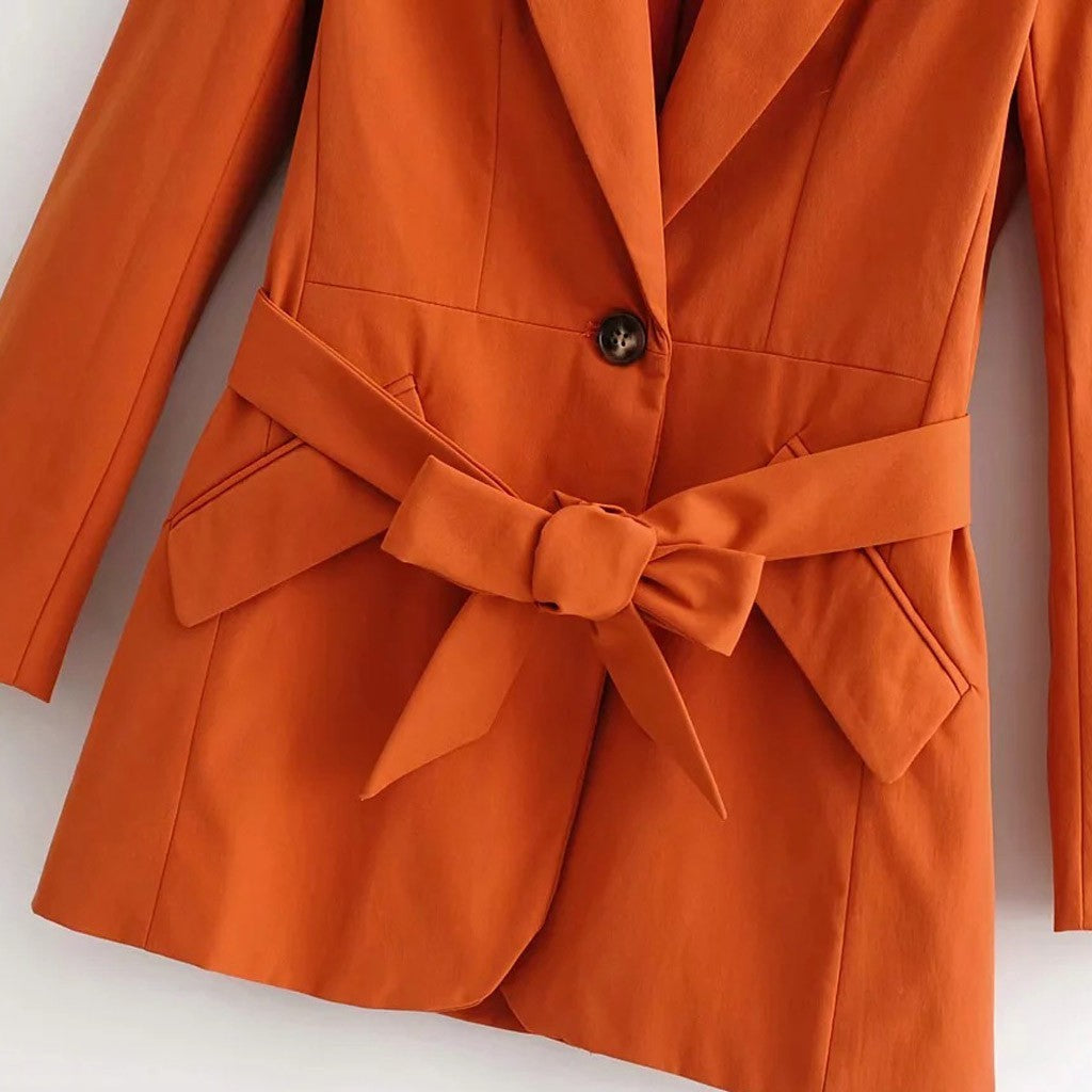 Marion – Lange mouw blazer met riem