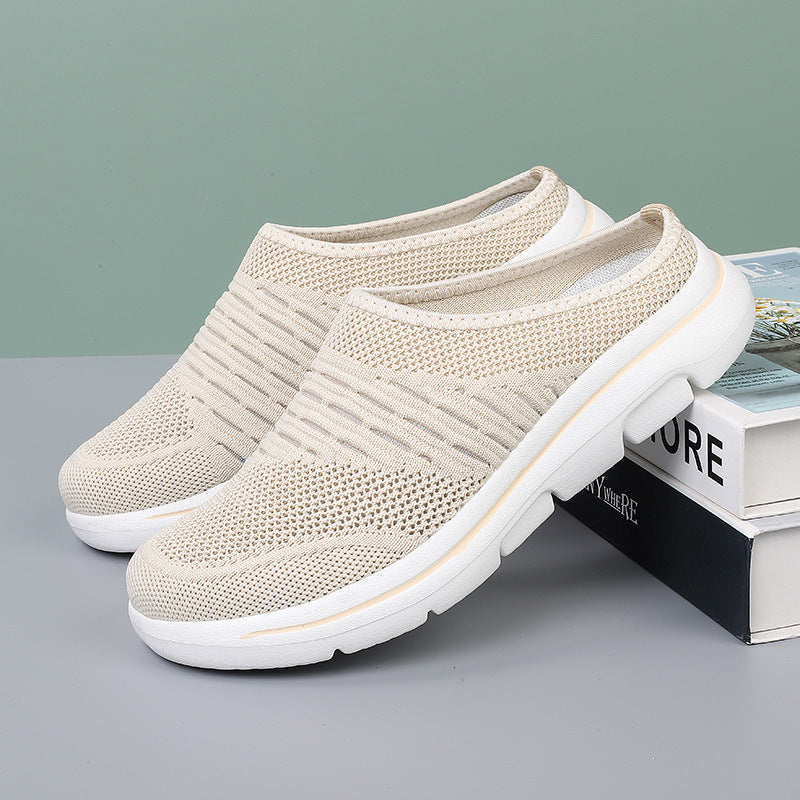 Amy – Vliegbreisel Lage Slippers met Uitsnijding