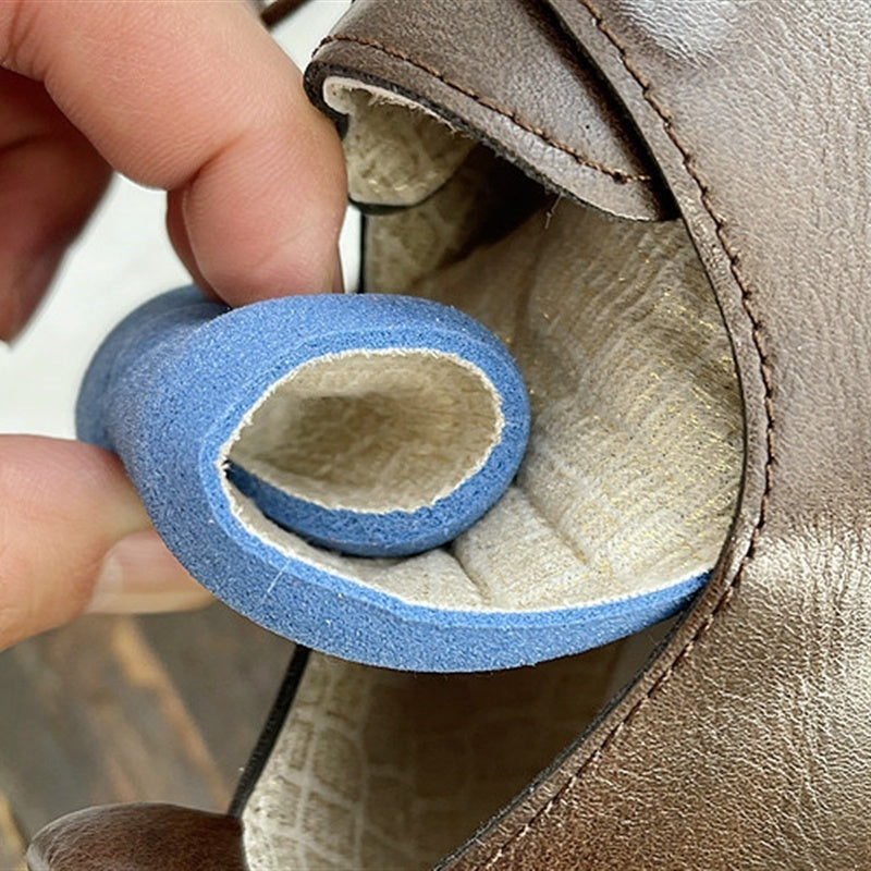 Abigail – Brogue Hollow Vegan Leren Veterschoenen met Retro Chunky Hak