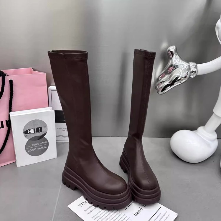 Abigail – Holle Kwastjes Laarzen