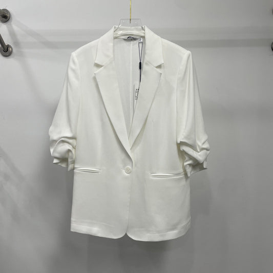 Melissa – Modieuze en Veelzijdige Damesblazer