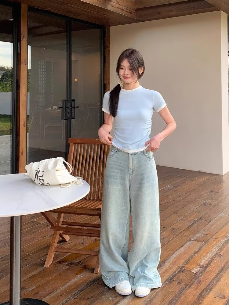 Barbara – Retro Blauwe Losvallende Wijde Pijpen Jeans