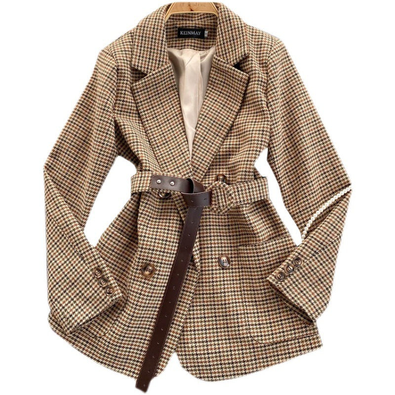 Claire – Dubbelknoop Blazer met Ruitpatroon van Polyester