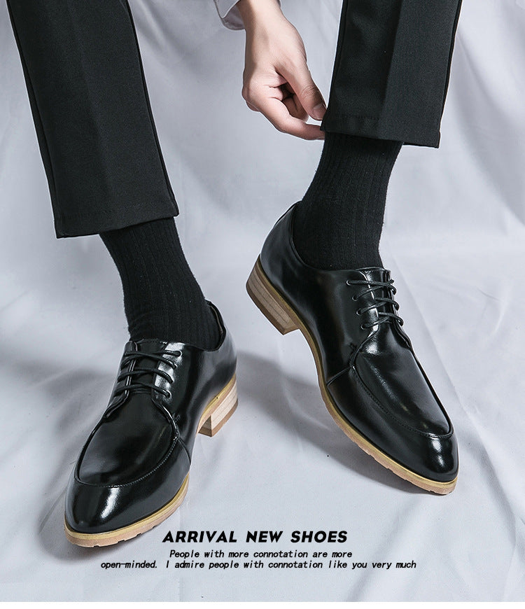 Benjamin – Formele Pumps met Houten Hak