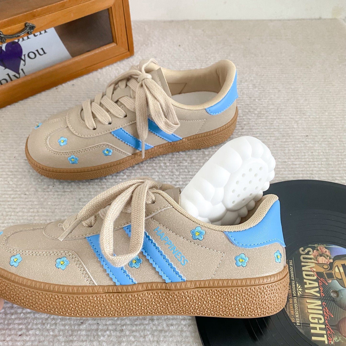 Jasmine – Platte Dames Sneakers met Veters