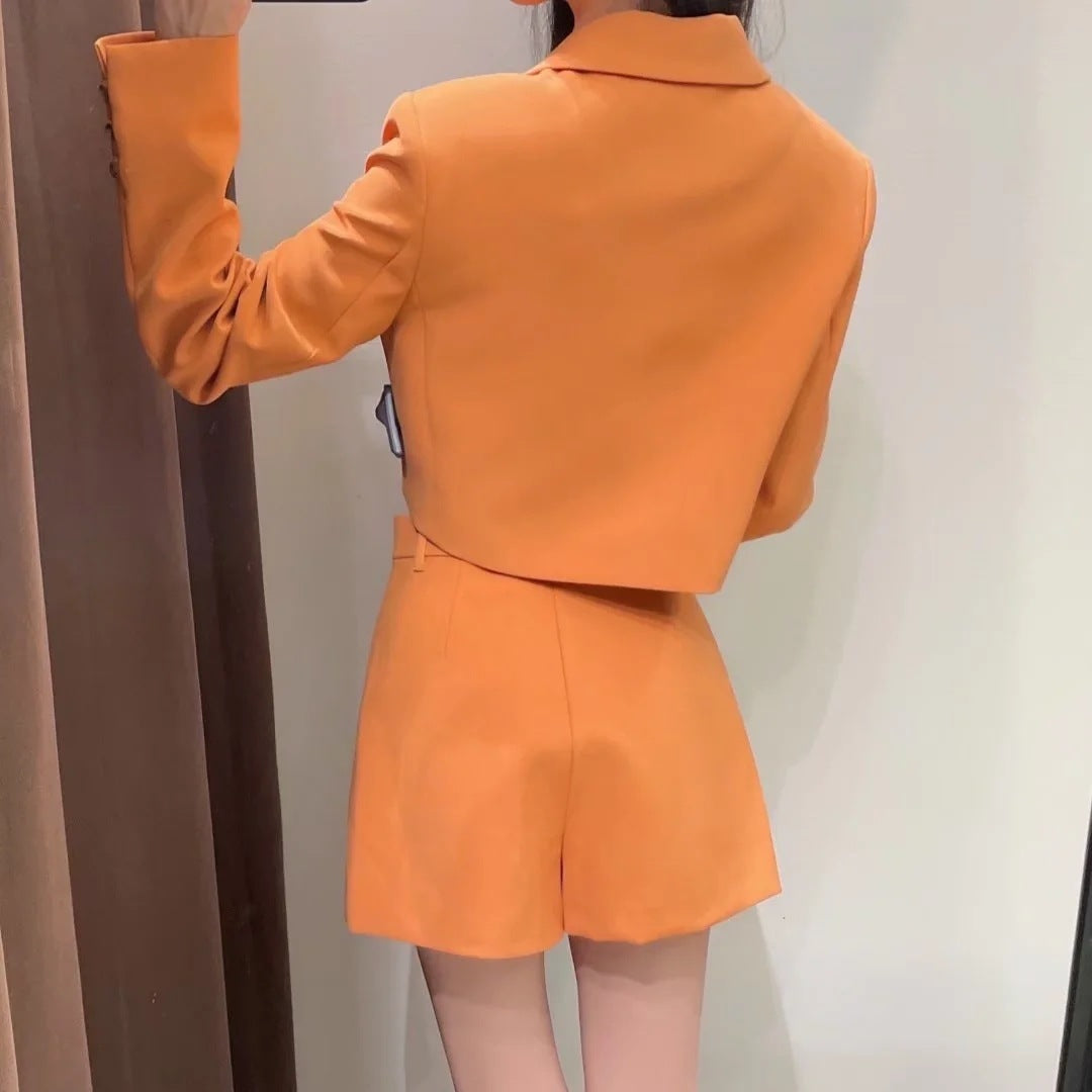 Esme – Geknoopte Cropped Blazer en Culotte Set