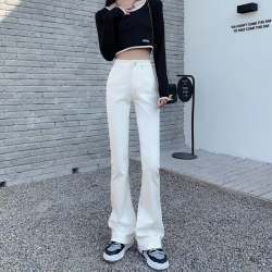 Melanie – Retro Bootcut Jeans met Hoge Taille