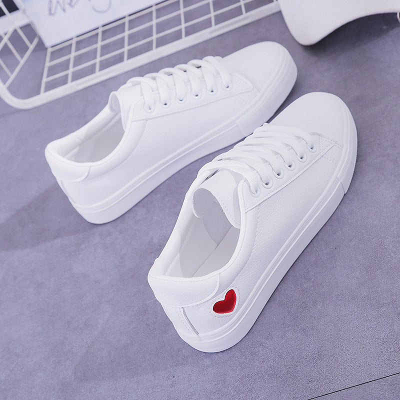 Lucy – Ademend Luchtig Hart Platte Sneakers voor Dames in Premium Vegan Leer