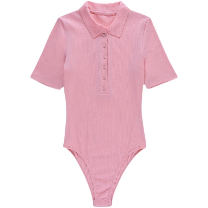 Jenny – Slim Fit T-shirt met Knoopjes en Polo Kraag