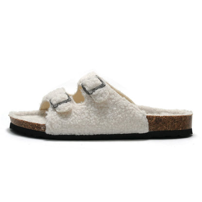 Jacqueline – Warme Strandslippers met Gesp