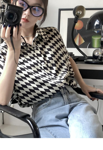 Sara – Zwart-wit Geruite Dames Polo Kraag Shirt