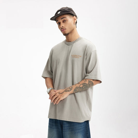 Kimberley – Geborduurd T-shirt met Retro Zware Stof