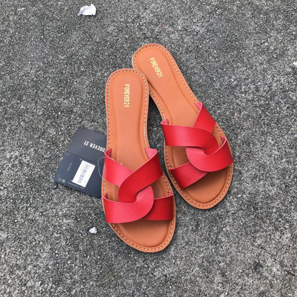 Zoe – Platte Casual Damespantoffels met Vegan Leren Gesp in Grote Maten