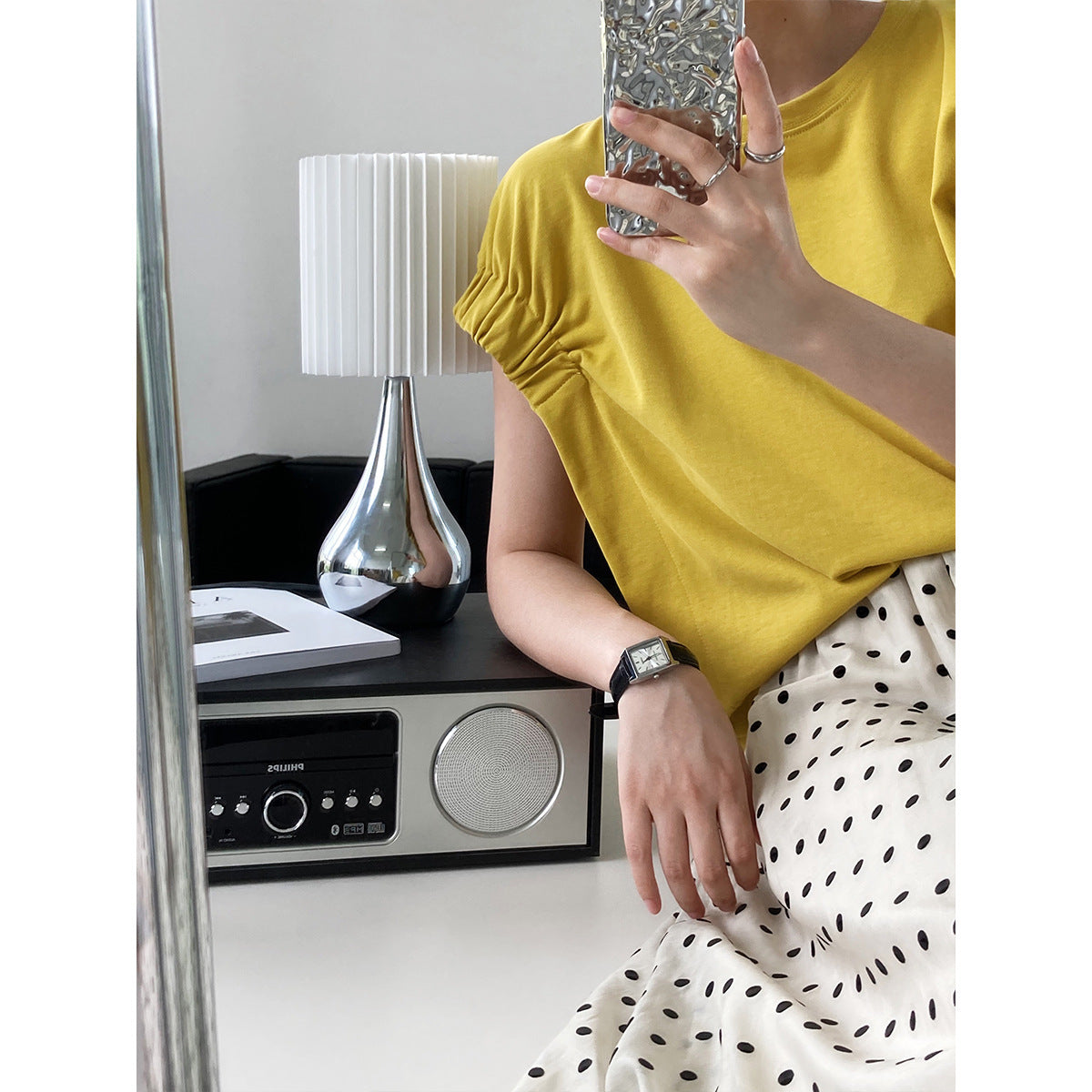 Joan – T-shirt met Smalle Mouwen en Plooien