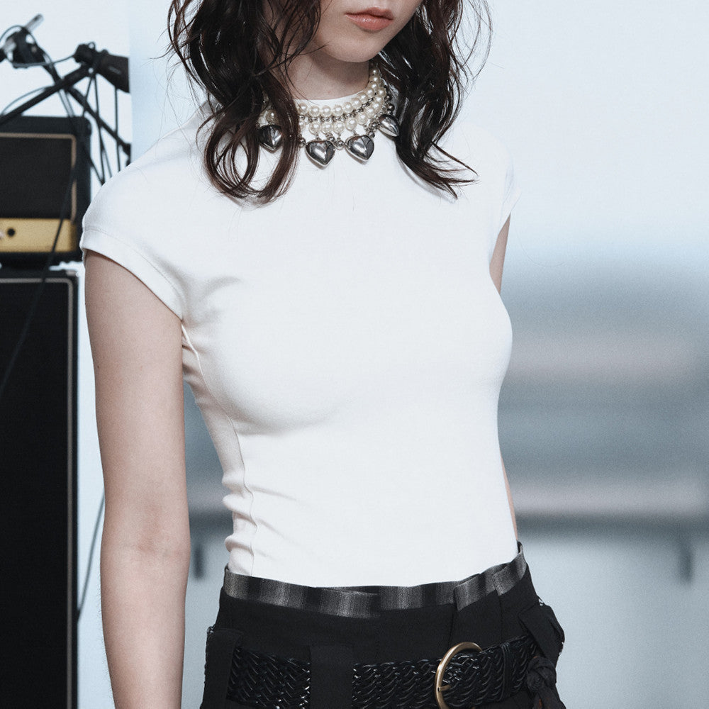 Abigail – Huidvriendelijk Slim Fit T-shirt met Korte Mouwen